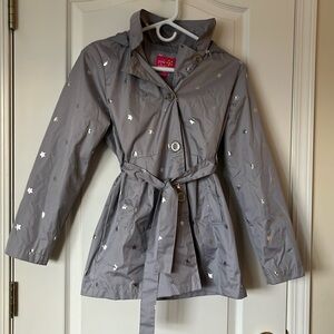 Pink Platinum Girls Silver with Stars Raincoat with Hood and Tie Belt-Size 14/16